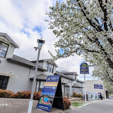 Townhouse Motel Cowra Exterior foto